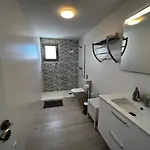 Exclusive House *